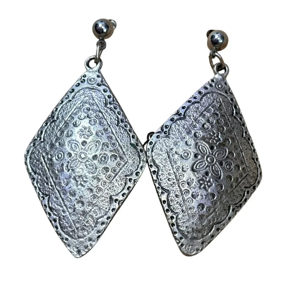 Handcrafted Silver Tone Embossed Diamond Drop Earrings Bohemian Floral Statement